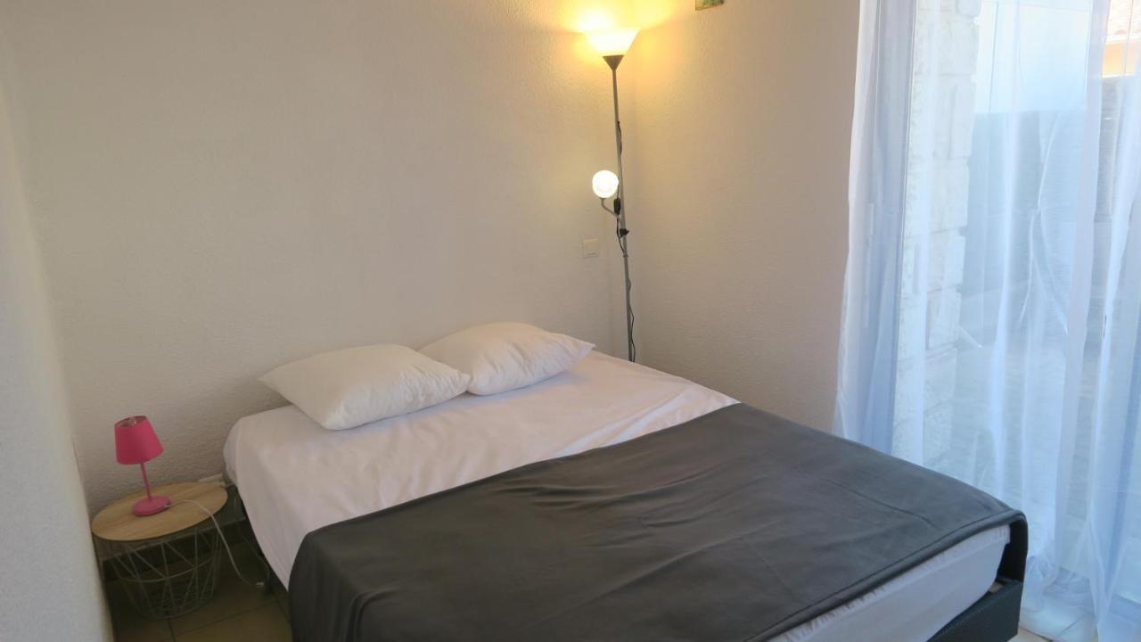 לה-גרו-דו-רואה Sol-Y-Days Goeland, Appartement Avec Terrasse Front De Mer Et Place De Parking En Centre-Ville מראה חיצוני תמונה