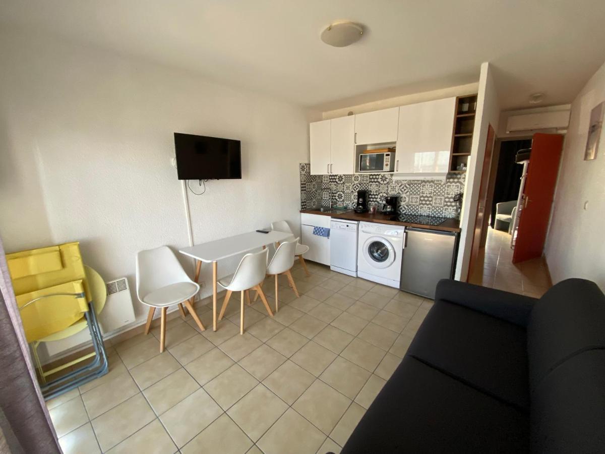 לה-גרו-דו-רואה Sol-Y-Days Goeland, Appartement Avec Terrasse Front De Mer Et Place De Parking En Centre-Ville מראה חיצוני תמונה