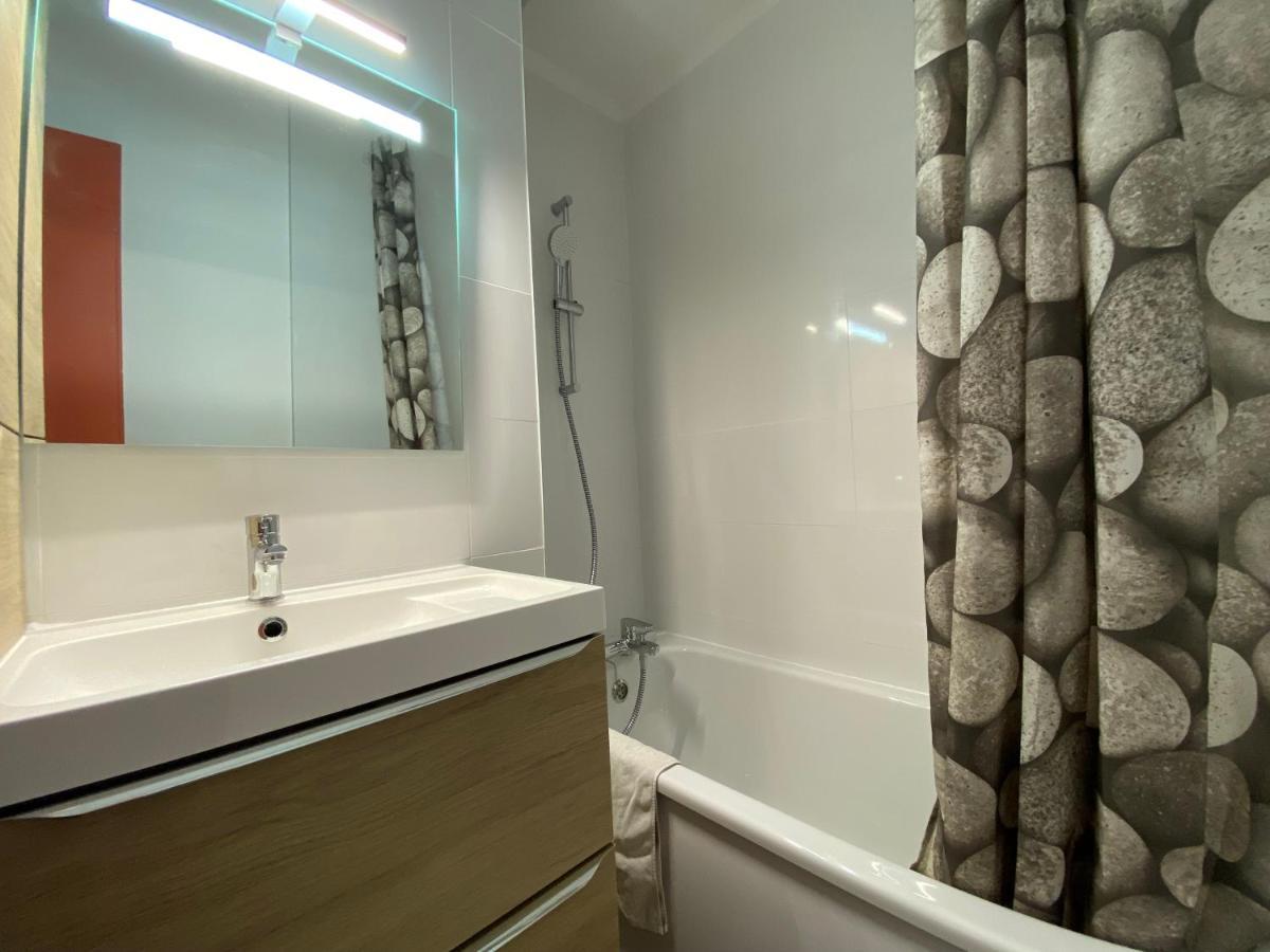 לה-גרו-דו-רואה Sol-Y-Days Goeland, Appartement Avec Terrasse Front De Mer Et Place De Parking En Centre-Ville מראה חיצוני תמונה