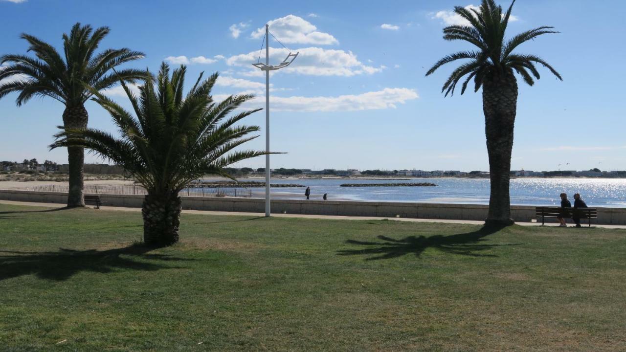 לה-גרו-דו-רואה Sol-Y-Days Goeland, Appartement Avec Terrasse Front De Mer Et Place De Parking En Centre-Ville מראה חיצוני תמונה
